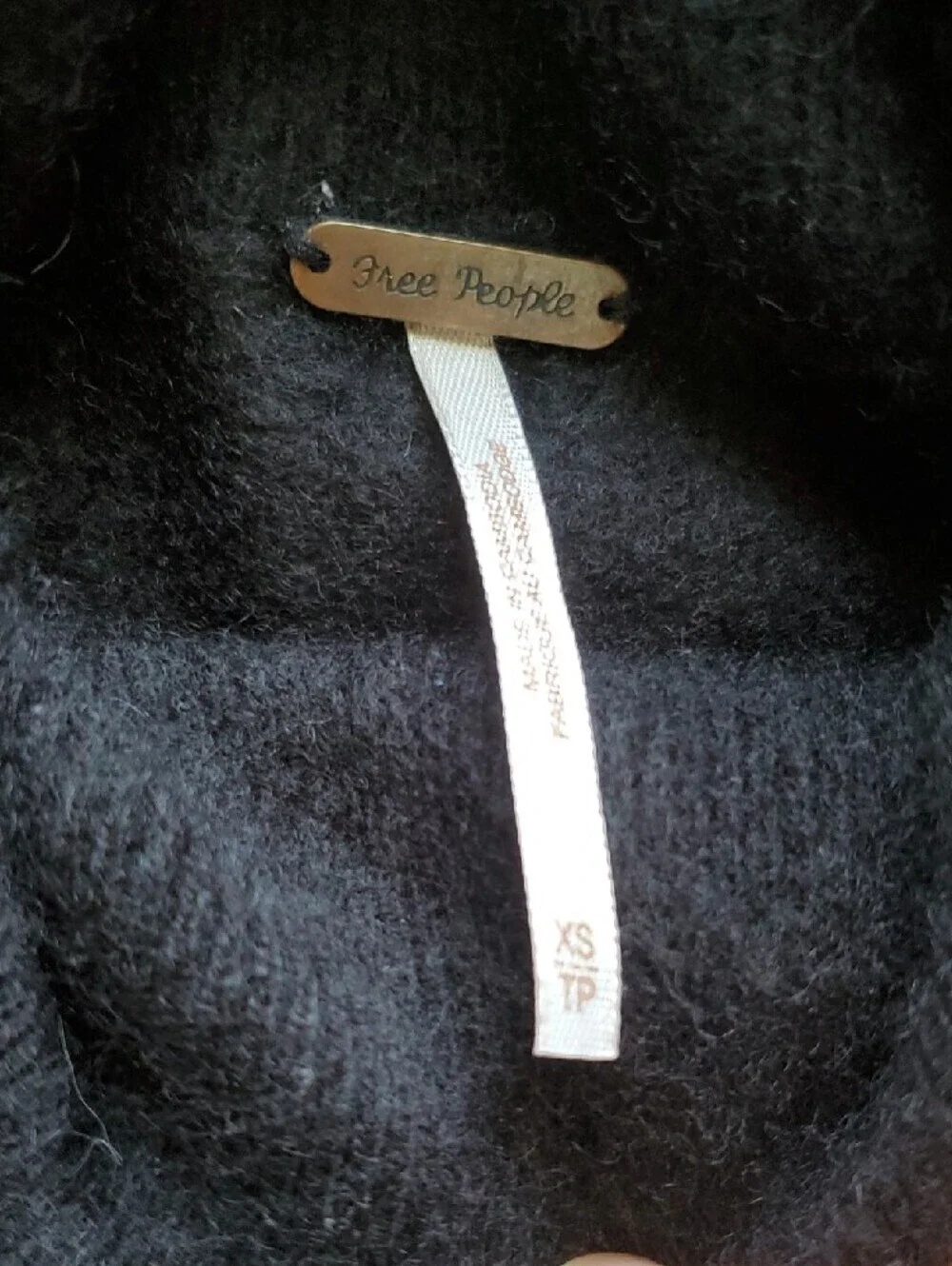 Free People Black Cropped 100% Cashmere Turtleneck Sweater